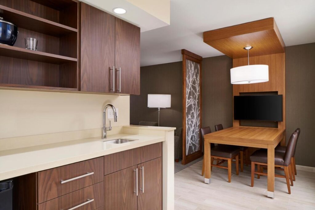 Hyatt Place Wilmington Riverfront
