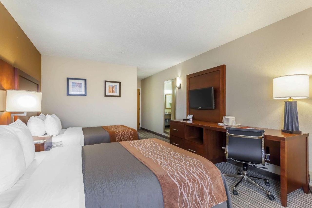 Comfort Inn Canton - Hall of Fame Hotel