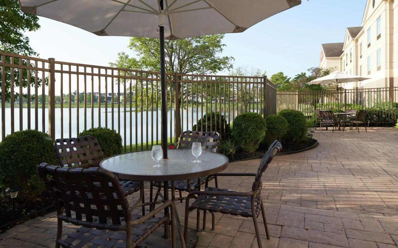 Evansville Hotels