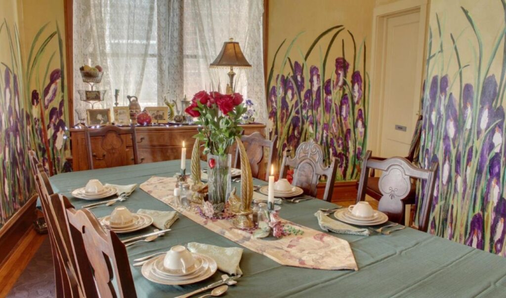 Hannibal Garden House Bed & Breakfast