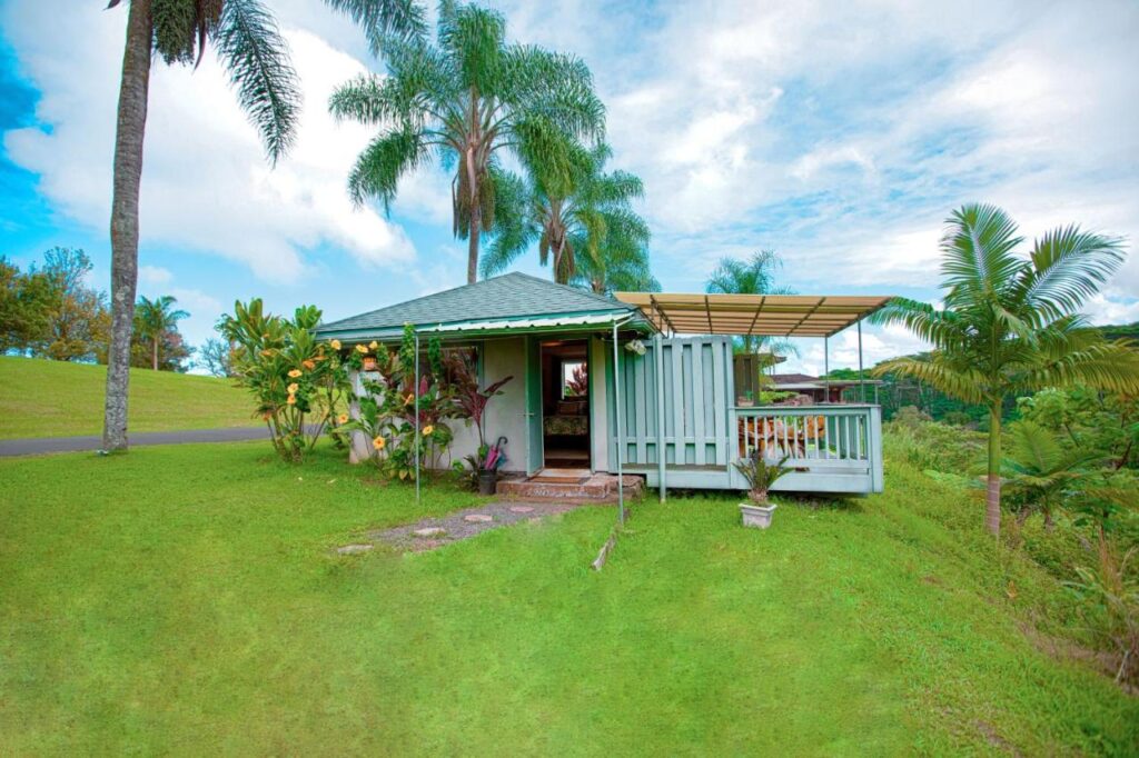 Inn at Kulaniapia Falls